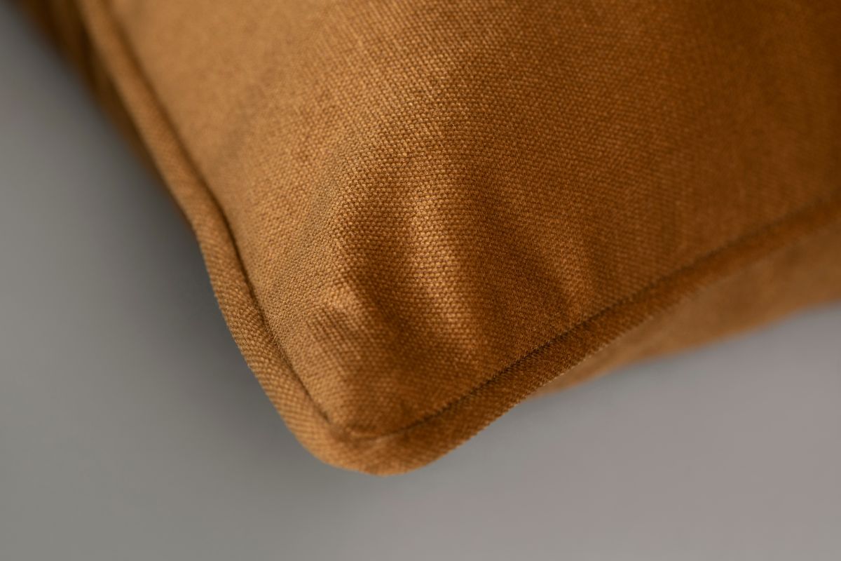 Decorative pillow Plume Amber