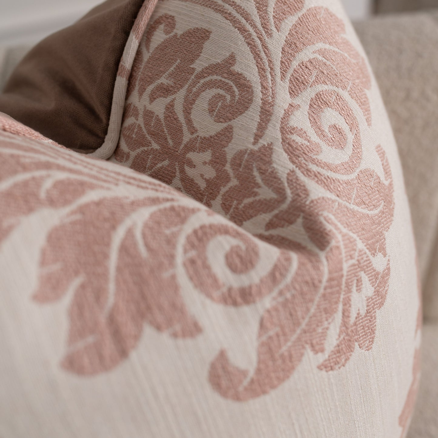 Dekoro pagalvė Elegante Pink Rose